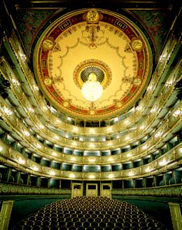 Prague Opera: Theatre of the Estates where Amadeus Mozart himself conducted the world premiere of his Don Giovanni in 1787. Prague opera tickets online